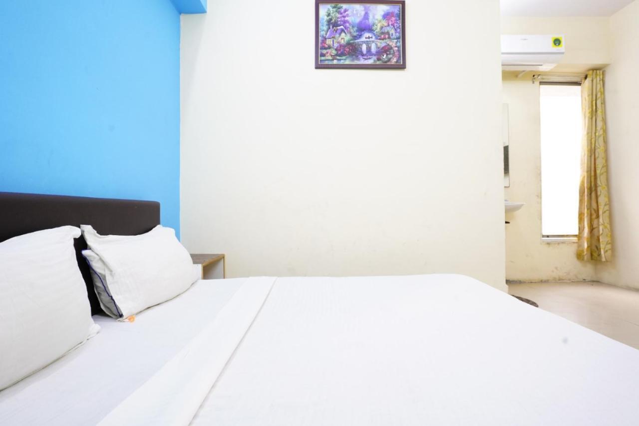 Hotel Nova Rooms Atlanta Shopping Surat Exterior foto