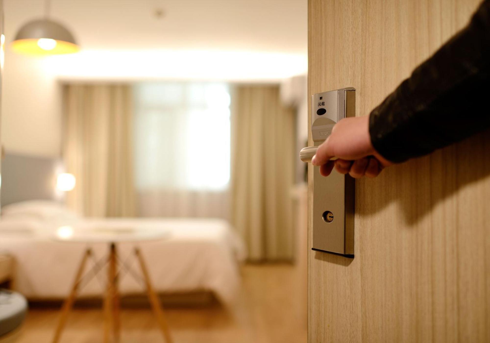 Hotel Nova Rooms Atlanta Shopping Surat Exterior foto